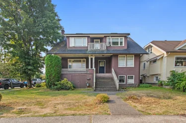 4606 W 11th Ave, Vancouver, BC - MLS: R3144443