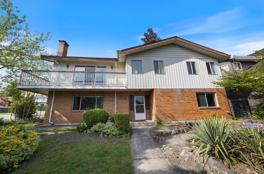 House for sale at 4607 Irmin Street Burnaby British Columbia - MLS: R3117809