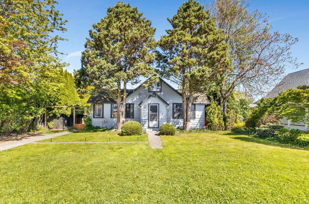 House for sale at 46133 Third Avenue Chilliwack British Columbia - MLS: R3117675