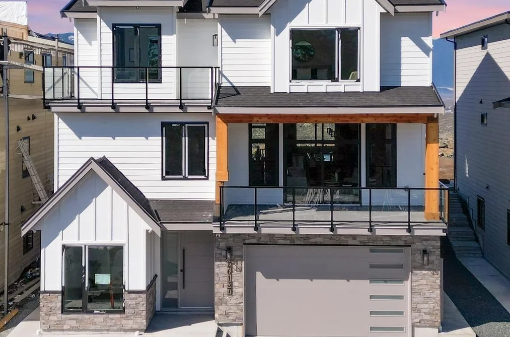 House for sale at 46137 Crestview Drive Chilliwack British Columbia - MLS: R3034148