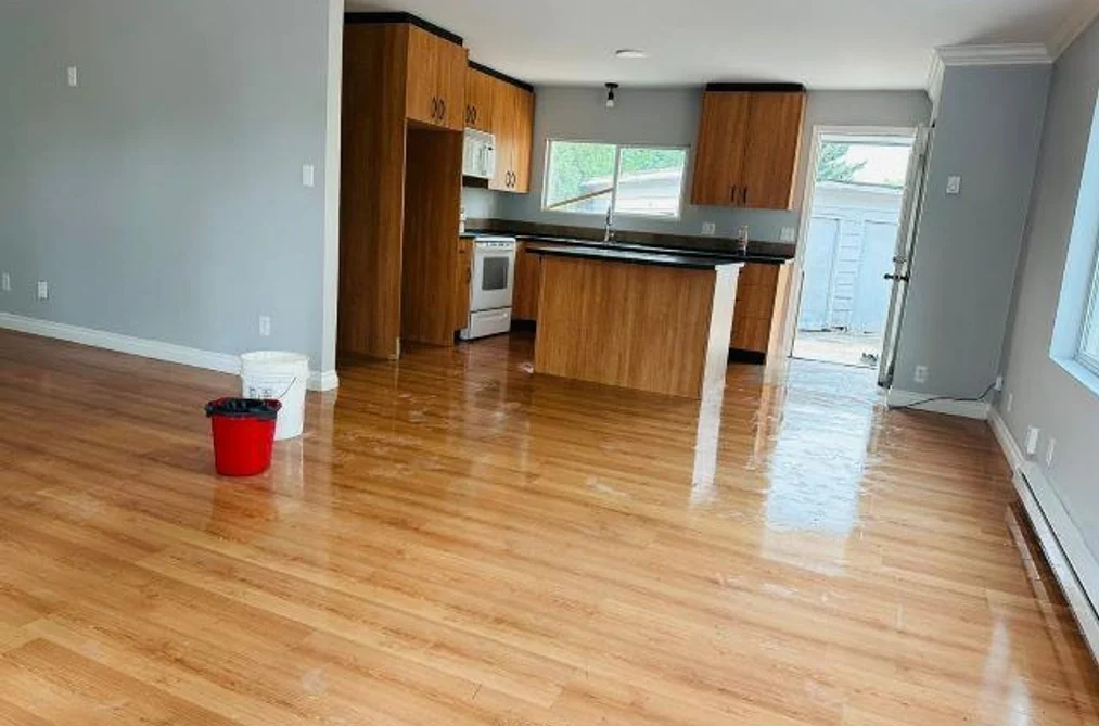 46169 BROOKS AVENUE, Chilliwack BC V2P 1C2, Chilliwack BC — Residential Income for Sale - Photo 4
