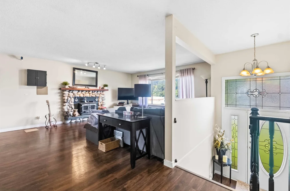 4618 207A STREET, Langley BC V3A 5N3, Langley BC — Residential for Sale - Photo 3