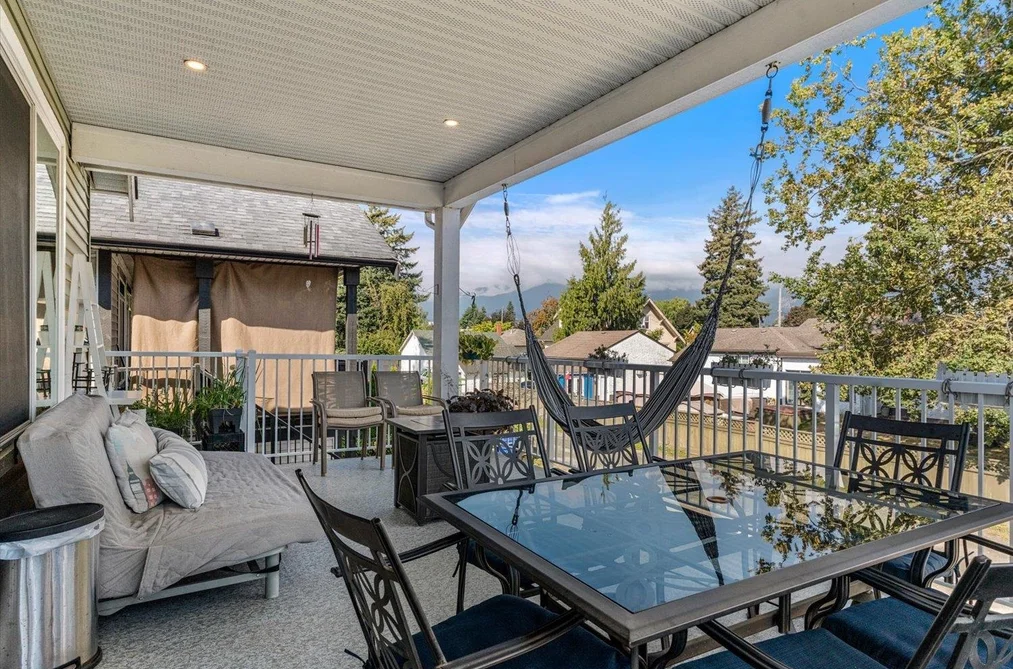 46181 Second Avenue, Chilliwack, BC - House for Sale - Photo 15 of 37 46181 Second Avenue, Chilliwack, BC - House for Sale - Photo 15 of 37