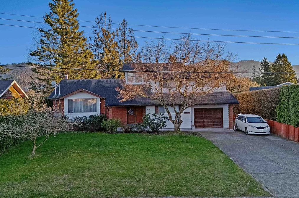 House for sale at 46194 Greenwood Drive Chilliwack British Columbia - MLS: R3081959
