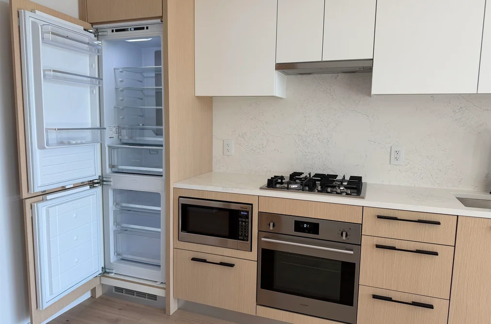 462 5189 EARLES STREET, Vancouver BC V5R 5H4, Vancouver BC — Residential for Sale — Photo 3 of 15