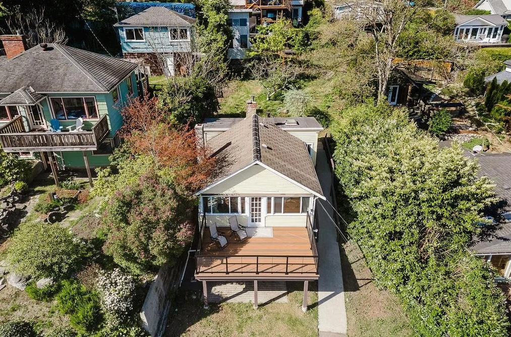 462 CENTRAL AVENUE, Gibsons BC V0N 1V1, Gibsons BC — Residential for Sale - Photo 6