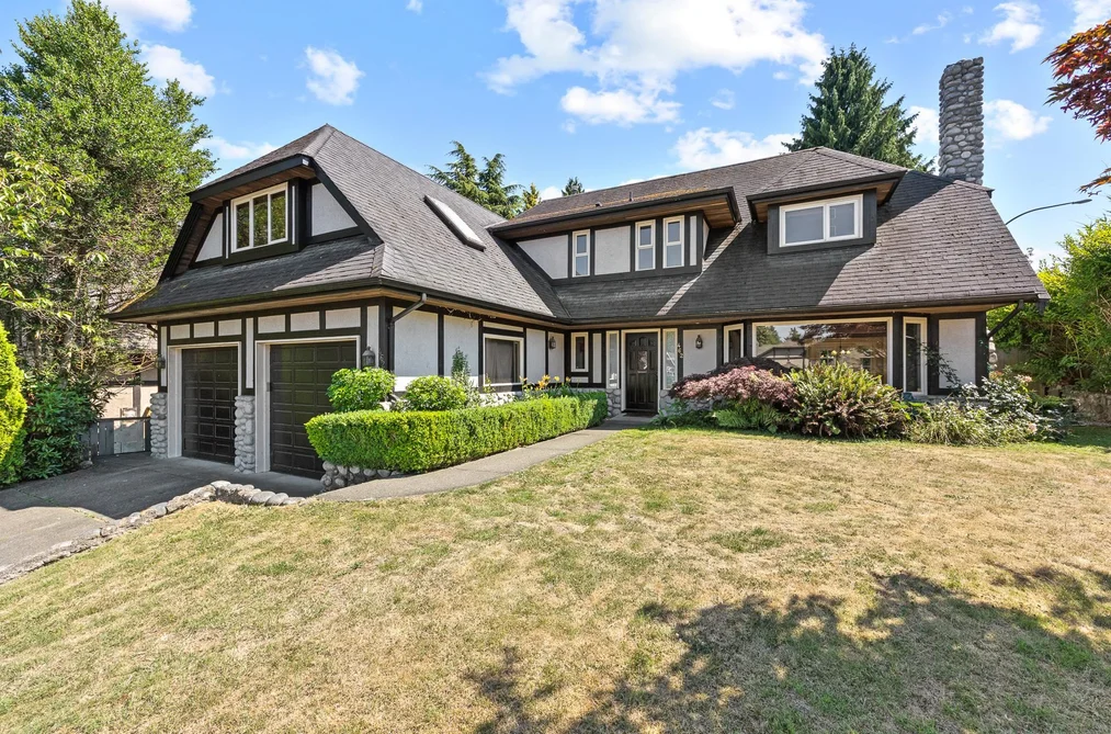 House for sale at 462 Connaught Drive Delta British Columbia - MLS: R3146533
