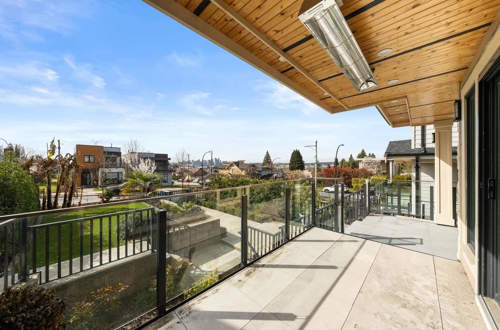 462 W 14TH STREET, North Vancouver BC V7M 1P7, North Vancouver BC — Residential for Sale - Photo 4