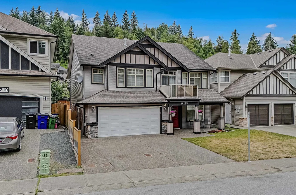 46225 KERMODE CRESCENT, Chilliwack BC V2R 0C7, Chilliwack BC — Residential for Sale - Photo 2