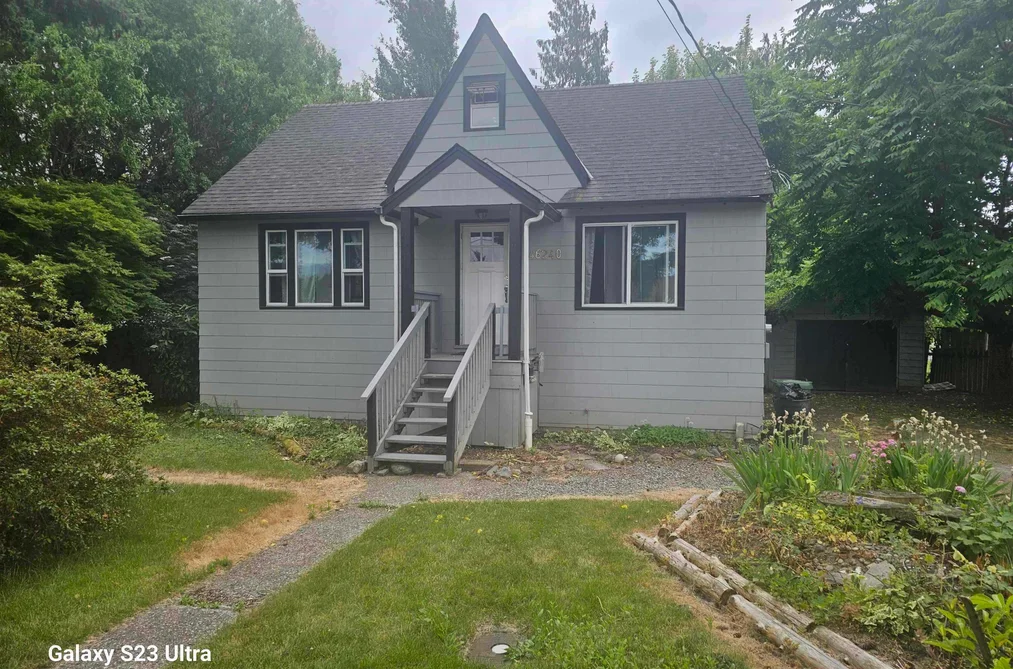 House for sale at 46240 Gore Avenue Chilliwack British Columbia - MLS: R3130344