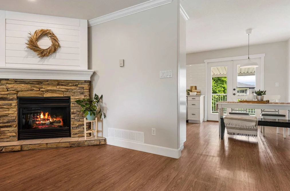 46272 RANCHERO DRIVE, Chilliwack BC V2R 3Z6, Chilliwack BC — Residential for Sale — Photo 7 of 40