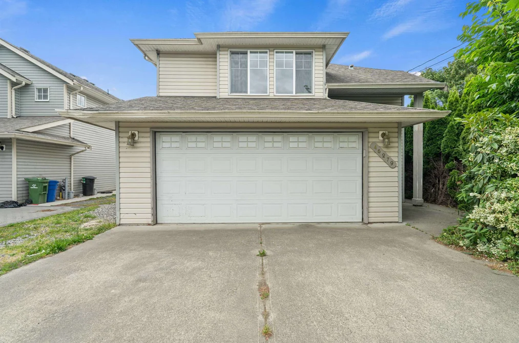 46279 CHILLIWACK CENTRAL ROAD, Chilliwack BC V2P 1J7, Chilliwack BC — Residential for Sale - Main Photo