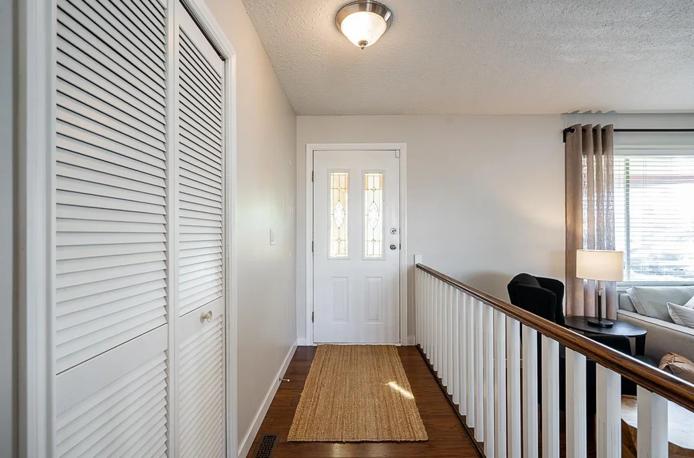 4628 207A STREET, Langley BC V3A 5N3, Langley BC — Residential for Sale - Photo 2