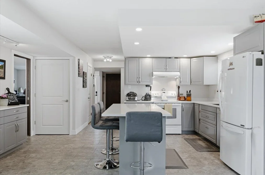 4628 HERMITAGE DRIVE, Richmond BC V7E 4N4, Richmond BC — Residential for Sale — Photo 2 of 26