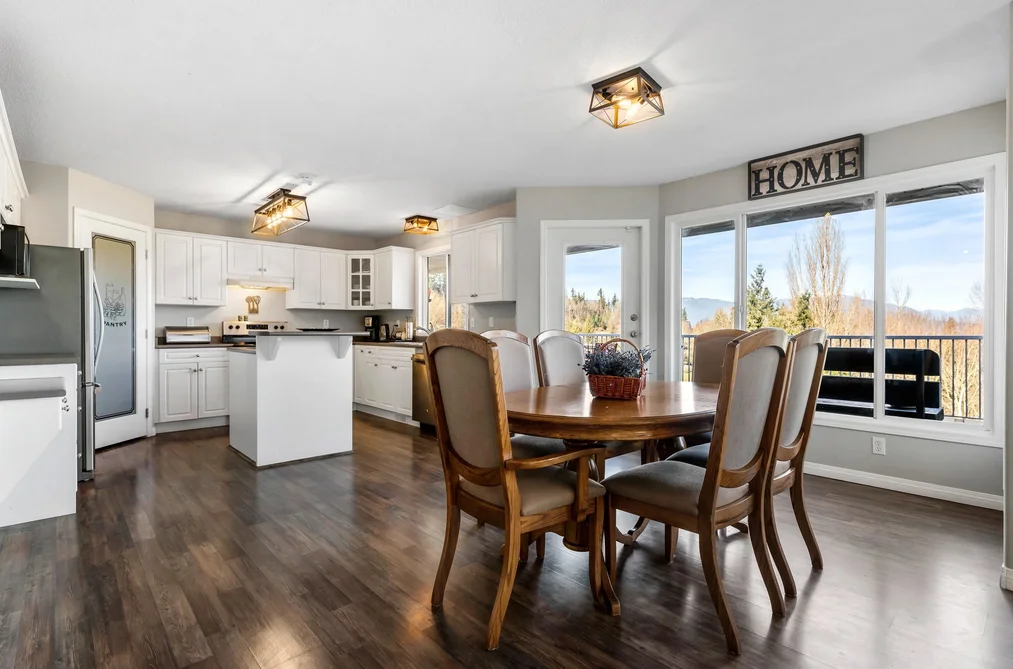46286 VALLEYVIEW ROAD, Chilliwack BC V2R 5P7, Chilliwack BC — Residential for Sale - Photo 3