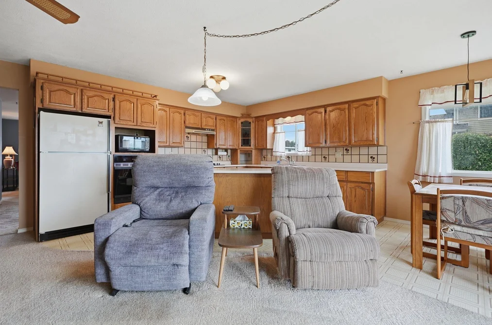 46337 CHRISTINA DRIVE, Chilliwack BC V2R 2B5, Chilliwack BC — Residential for Sale - Photo 6