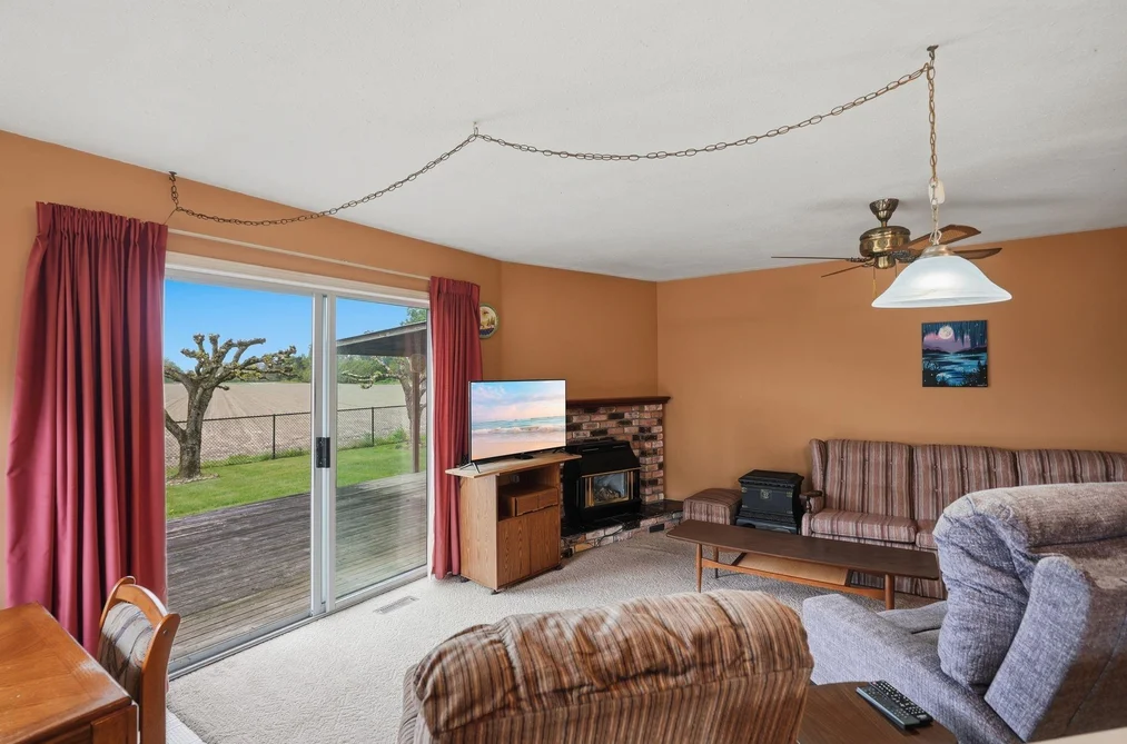 46337 CHRISTINA DRIVE, Chilliwack BC V2R 2B5, Chilliwack BC — Residential for Sale - Photo 7