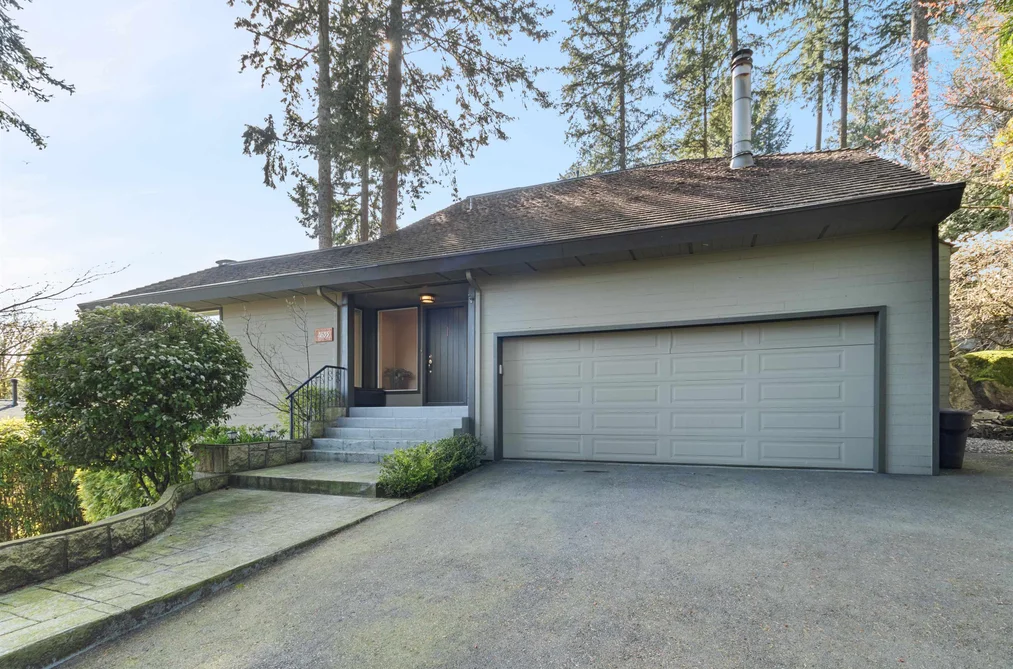 House for sale at 4635 Caulfeild Drive West Vancouver British Columbia - MLS: R3108946