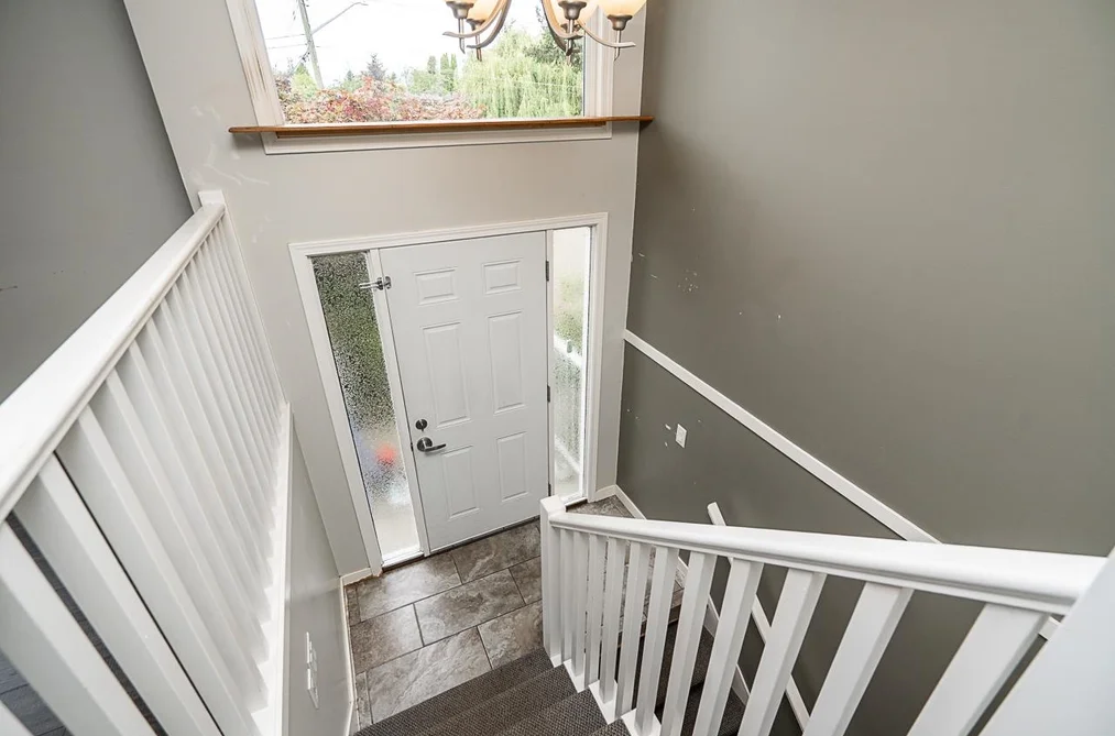 46350 MCCAFFREY BOULEVARD, Chilliwack, BC — Residential for Sale — Photo 4 of 36