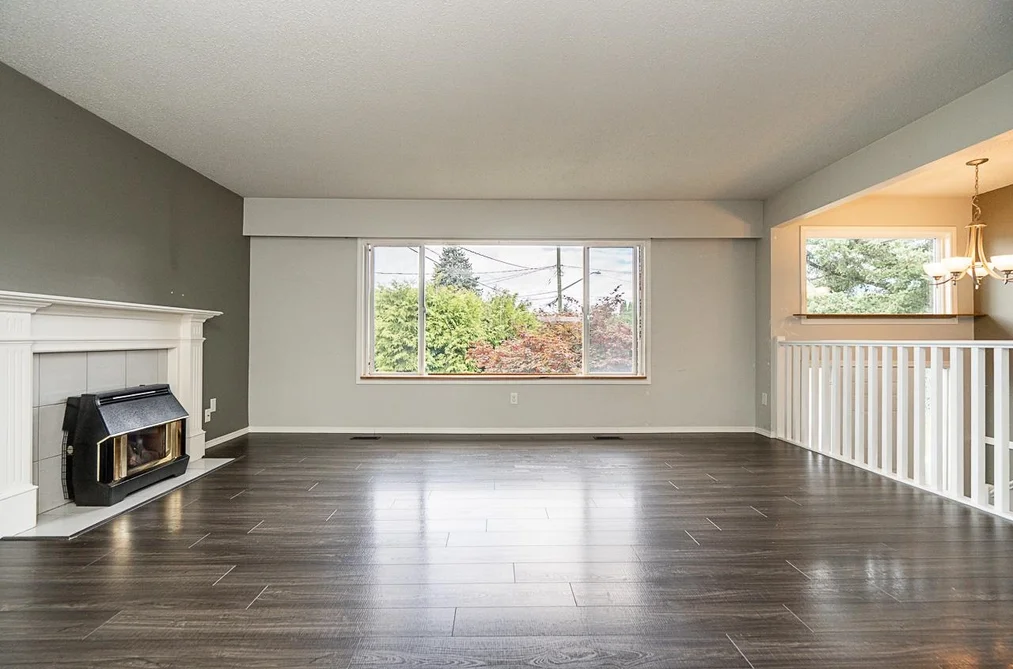 46350 MCCAFFREY BOULEVARD, Chilliwack, BC — Residential for Sale — Photo 8 of 36
