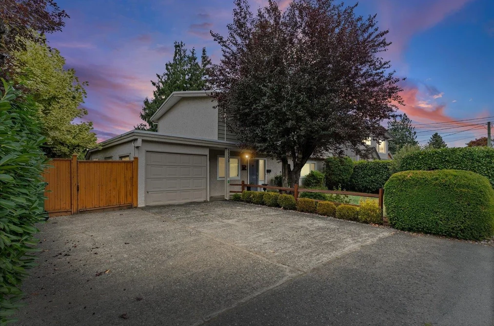 House for sale at 46359 Chilliwack Central Road Chilliwack British Columbia - MLS: R3150040