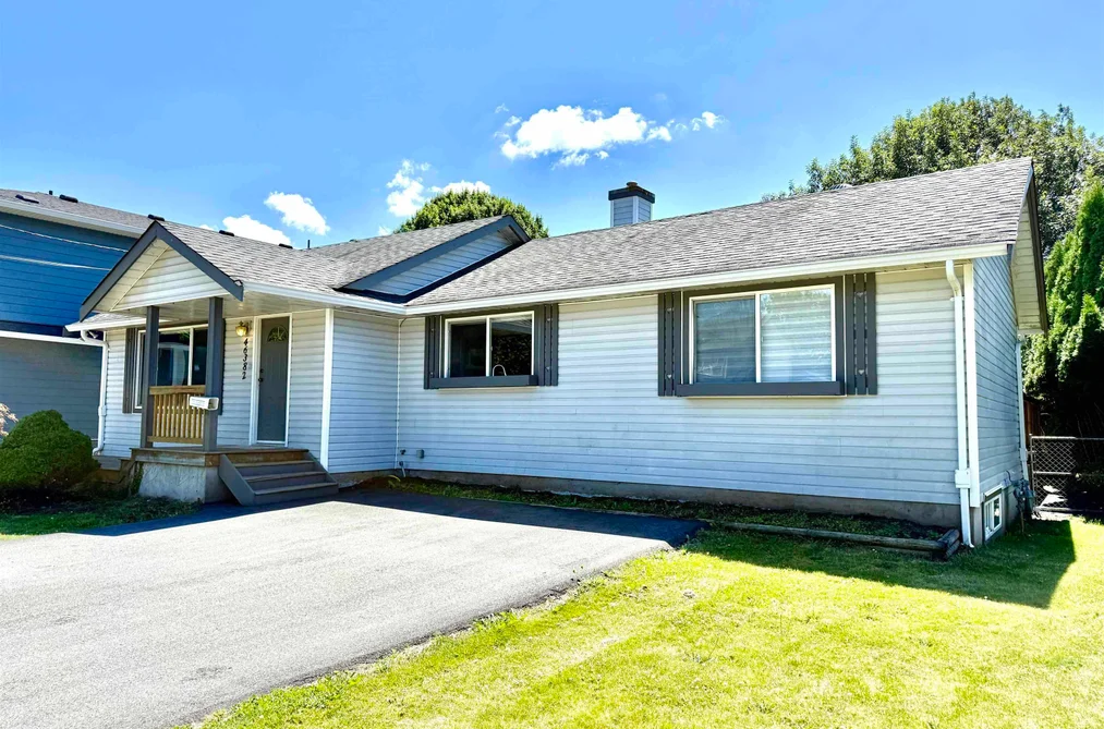 46382 STEVENSON ROAD, Chilliwack BC V2R 3S6, Chilliwack BC — Residential for Sale - Photo 2