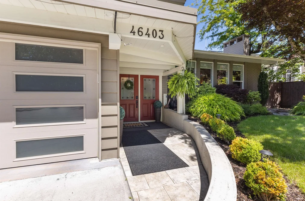 46403 HOPE RIVER ROAD, Chilliwack BC V2P 3P4, Chilliwack BC — Residential for Sale - Photo 2