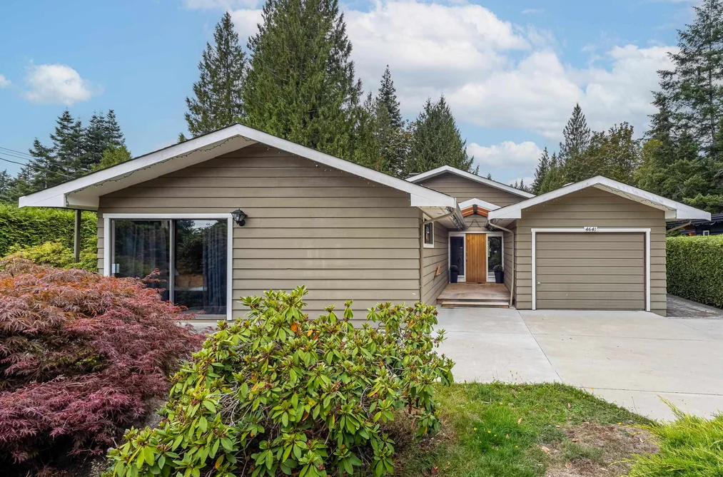 House for sale at 4641 Gerrans Bay Road Madeira Park British Columbia - MLS: R3167205