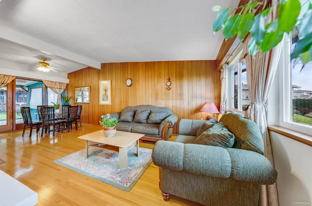 4646 CHARLOTTE COURT, Burnaby BC V5G 2R8, Burnaby BC — Residential for Sale - Photo 4
