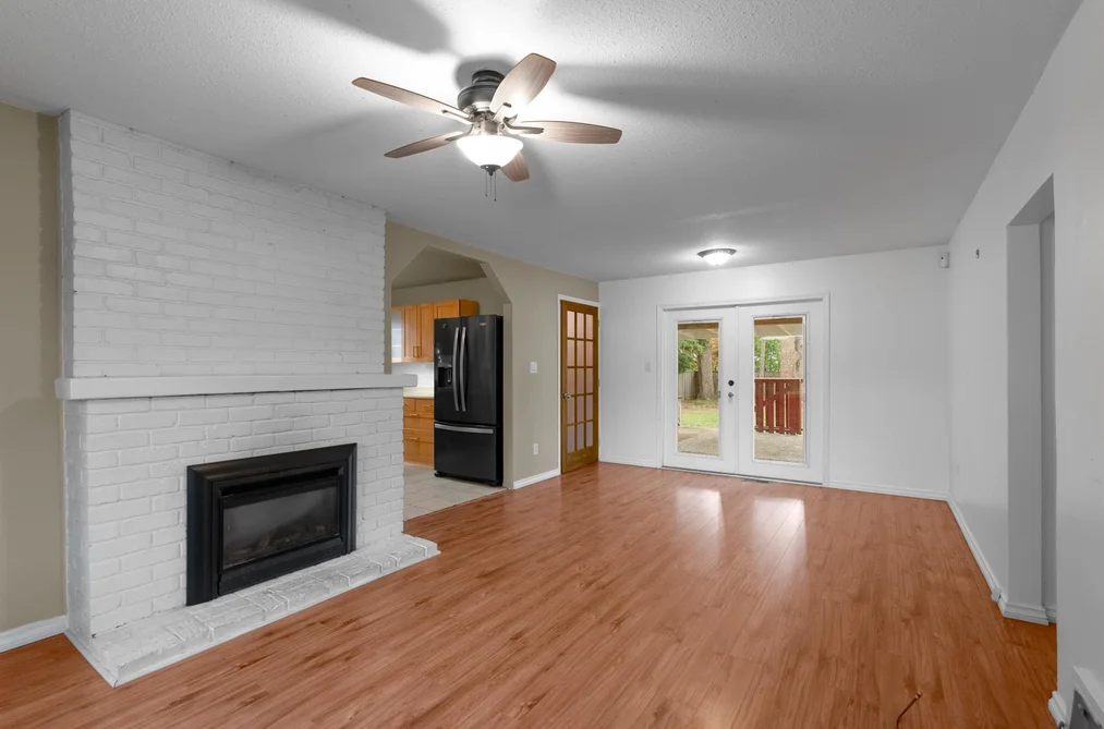 46461 PORTAGE AVENUE, Chilliwack BC V2P 3G3, Chilliwack BC — Residential for Sale - Photo 2
