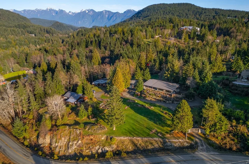 465 SUNSET ROAD, Bowen Island BC V0N 1G2, Bowen Island BC — Residential for Sale - Photo 3