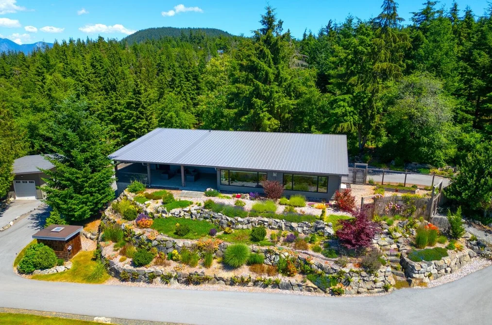 465 Sunset Road, Bowen Island, BC - MLS: R3164340 - Photo 36 465 Sunset Road, Bowen Island, BC - MLS: R3164340 - Photo 36