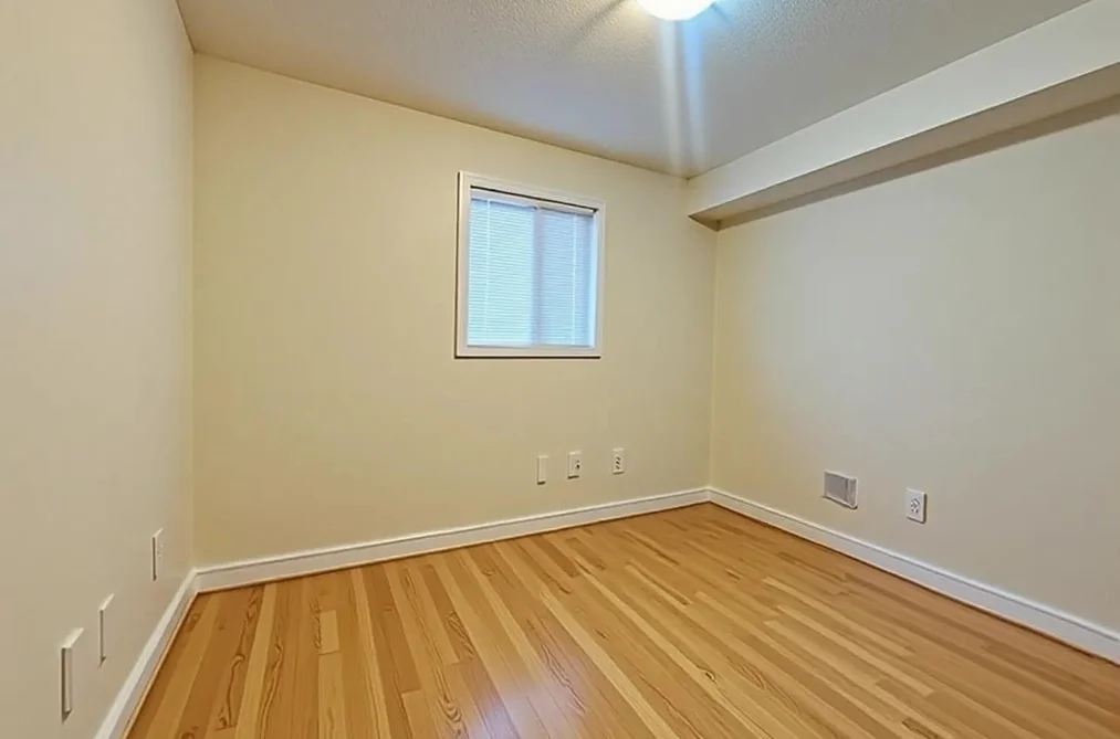 4651 A CANADA WAY, Burnaby, BC — Residential for Sale — Photo 11 of 20