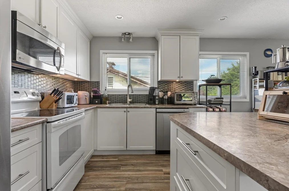 46565 MCCAFFREY BOULEVARD, Chilliwack BC V2P 1E5, Chilliwack BC — Residential for Sale - Photo 6