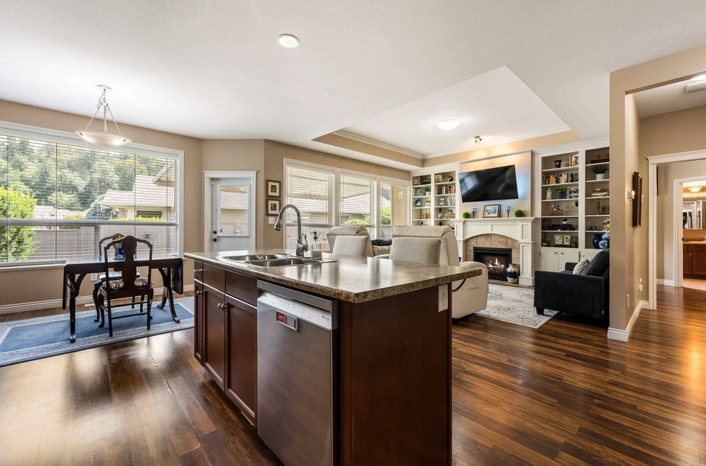 46568 STONEY CREEK DRIVE, Chilliwack BC V2R 0E3, Chilliwack BC — Residential for Sale — Photo 3 of 36