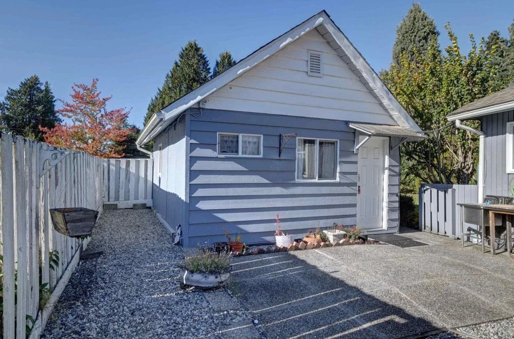 4657 WHITAKER ROAD, Sechelt BC V7Z 0E4, Sechelt BC — Residential for Sale - Photo 5