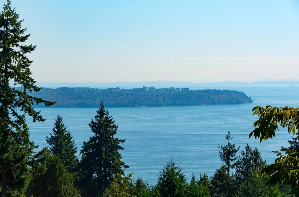4659 WOODGREEN DRIVE, West Vancouver BC V7S 2V4, West Vancouver BC — Residential for Sale - Photo 3