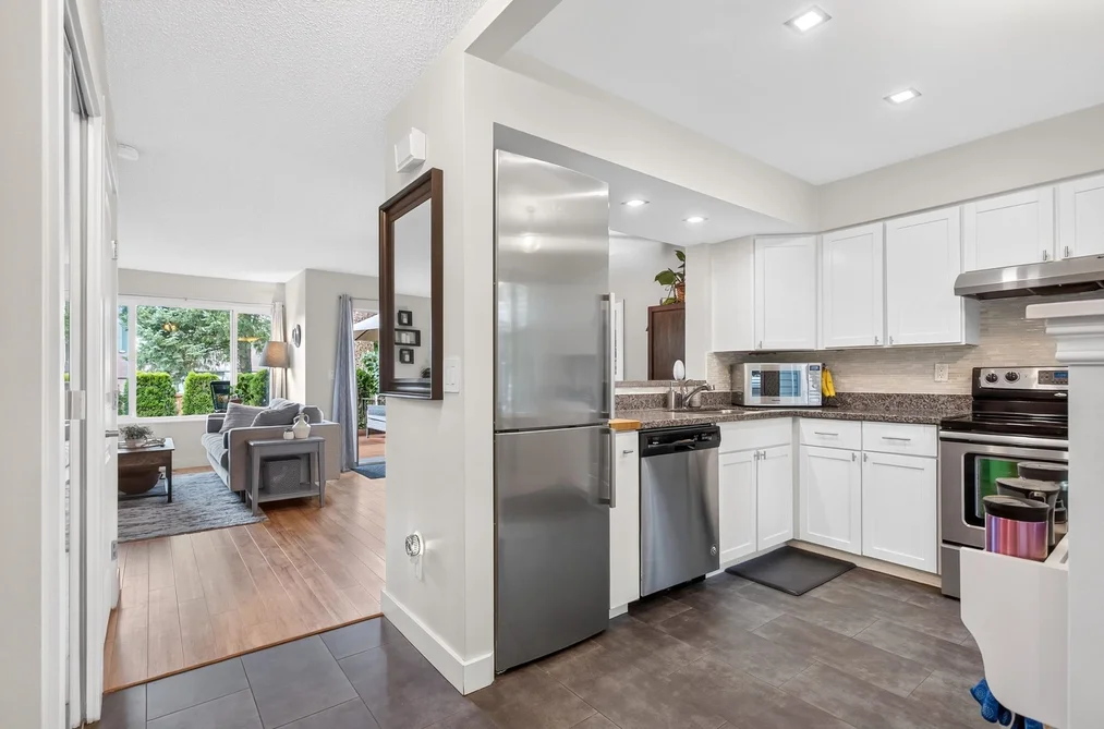 466 CARLSEN PLACE, Port Moody BC V3H 3Z9, Port Moody BC — Residential for Sale — Photo 5 of 34