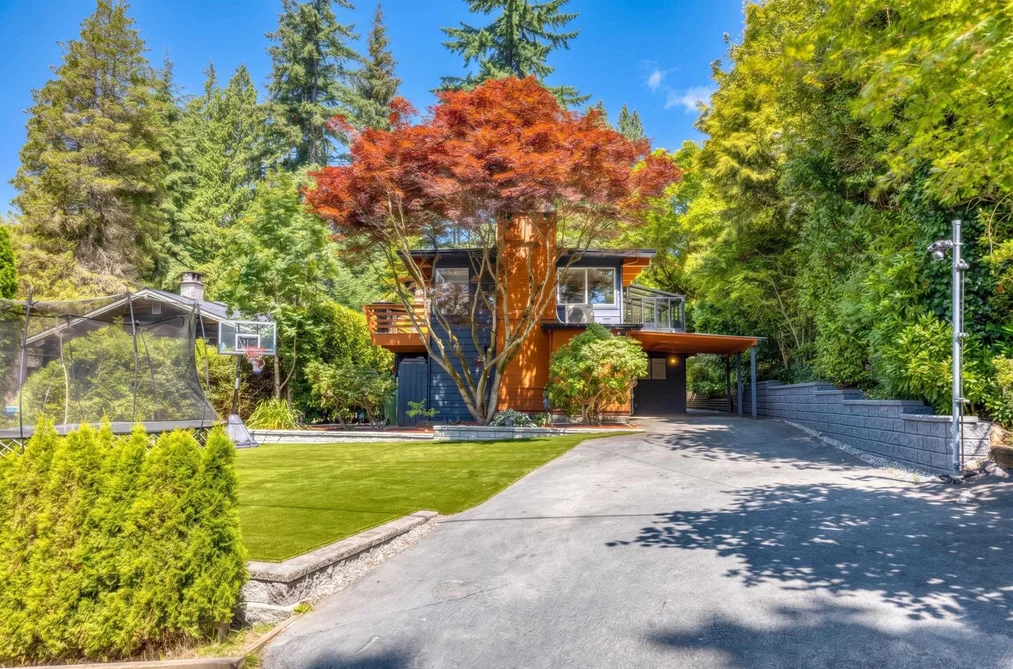466 E KINGS ROAD, North Vancouver BC V7N 1H9, North Vancouver BC — Residential for Sale - Photo 3