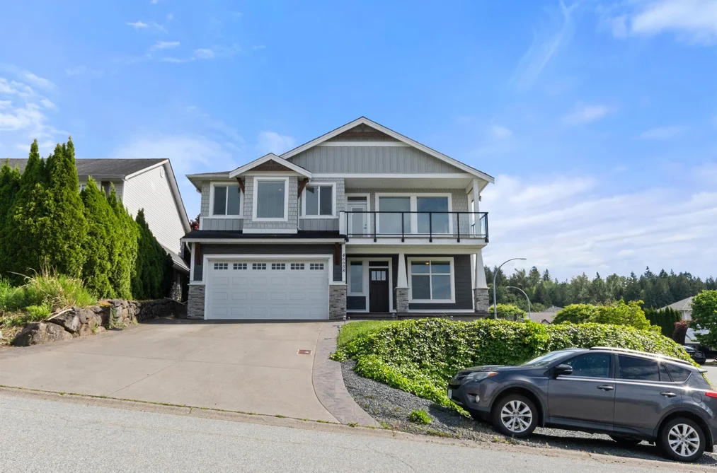 46658 GROVE AVENUE, Chilliwack BC V2R 3Y9, Chilliwack BC — Residential for Sale - Photo 2