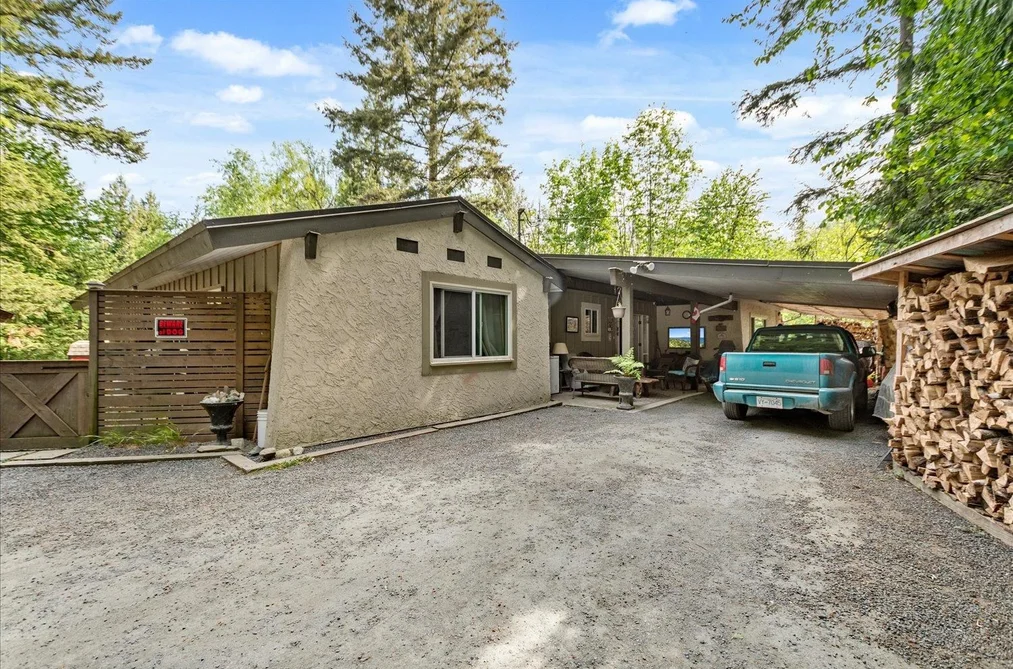 46675 EXTROM ROAD, Chilliwack BC V2R 4V1, Chilliwack BC — Residential for Sale - Photo 2