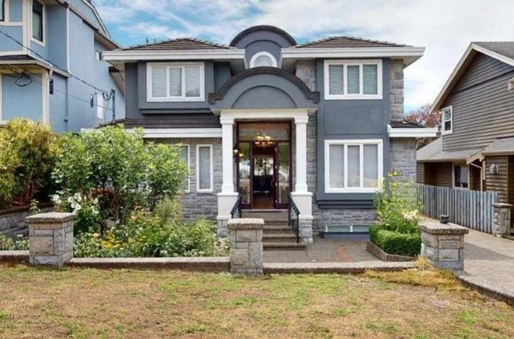 House for sale at 467 W Kings Road North Vancouver British Columbia - MLS: R3079734