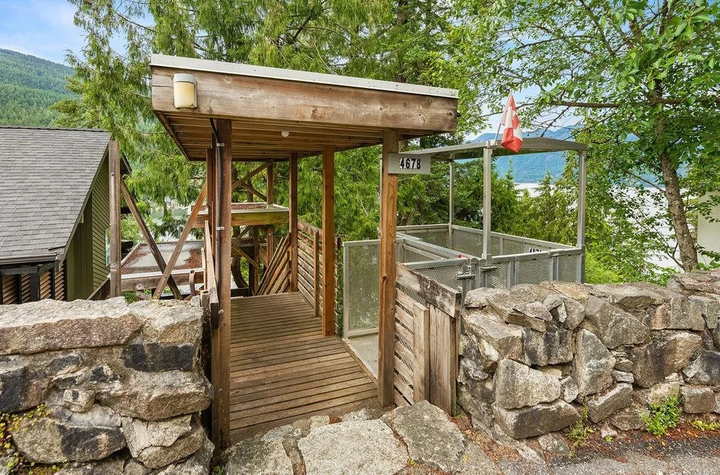 4678 EASTRIDGE ROAD, North Vancouver BC V7G 1K4, North Vancouver BC — Residential for Sale — Photo 4 of 40