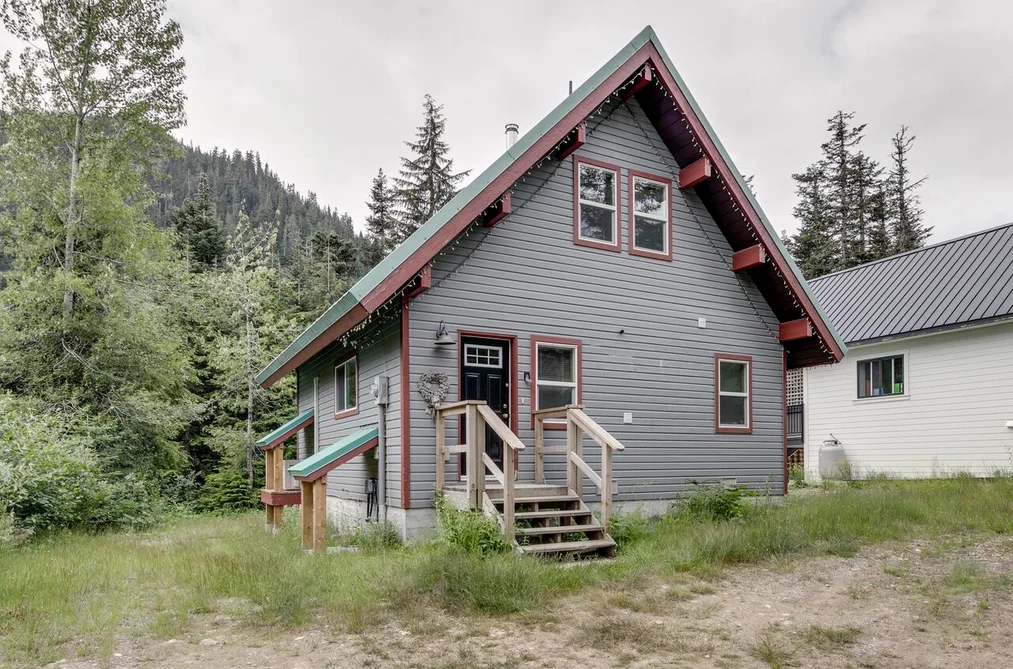 House for sale at 46880 Sakwi Creek Road Mission British Columbia - MLS: R3112435