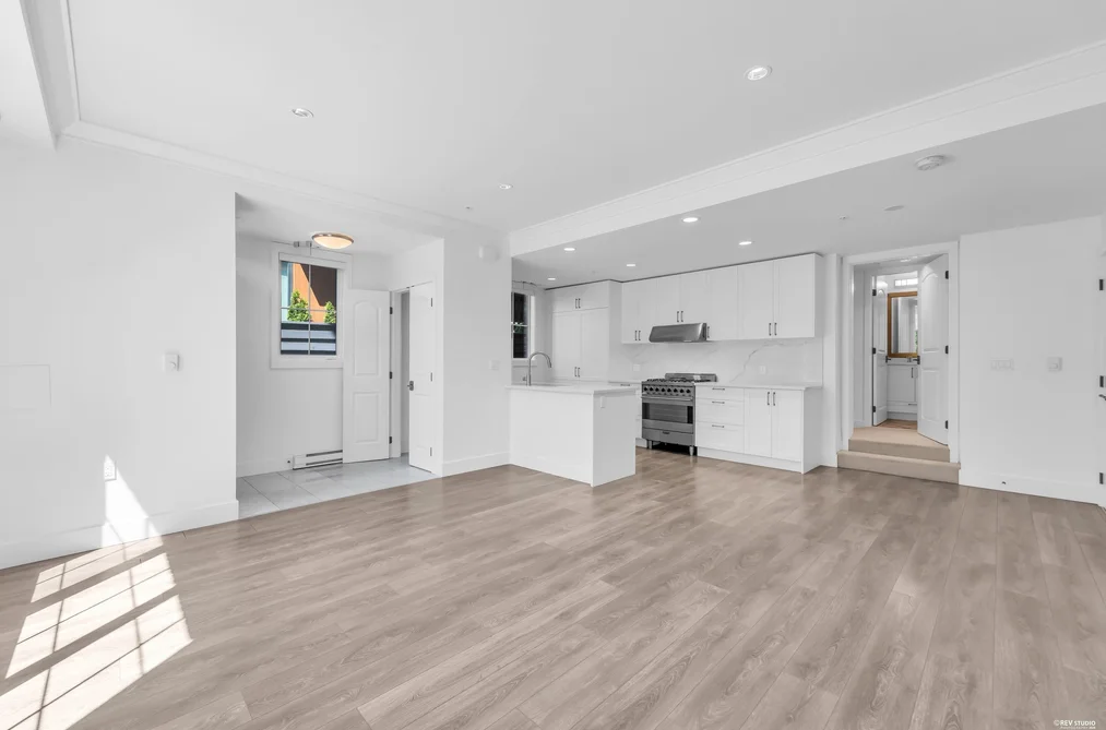 Condo for sale at 469 W 63rd Avenue Vancouver British Columbia - MLS: R3136100