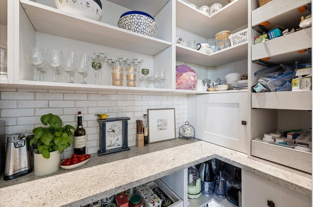 4693 W 3RD AVENUE, Vancouver BC V6R 1N5, Vancouver BC — Residential for Sale — Photo 11 of 40