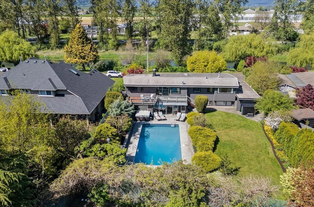 House for sale at 46950 Crabtree Lane Chilliwack British Columbia - MLS: R3114140