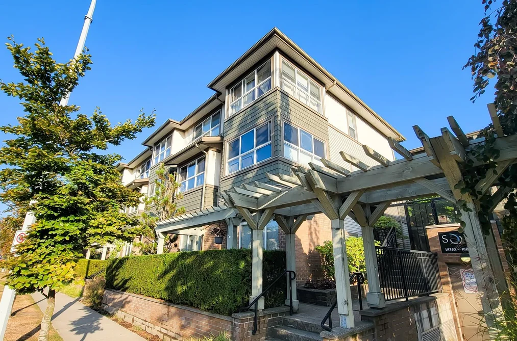 Townhouse for sale at 47 15353 100 Avenue Surrey British Columbia - MLS: R3106037