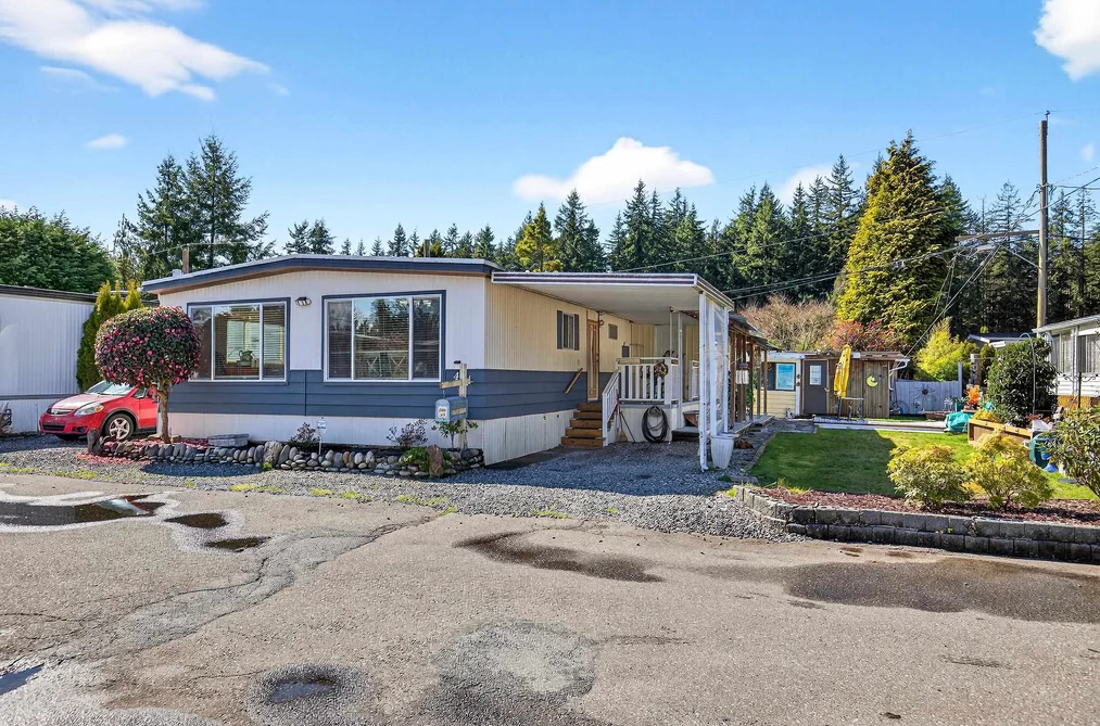 47 3031 200 STREET, Langley BC V2Z 1N5, Langley BC — Residential for Sale - Photo 2