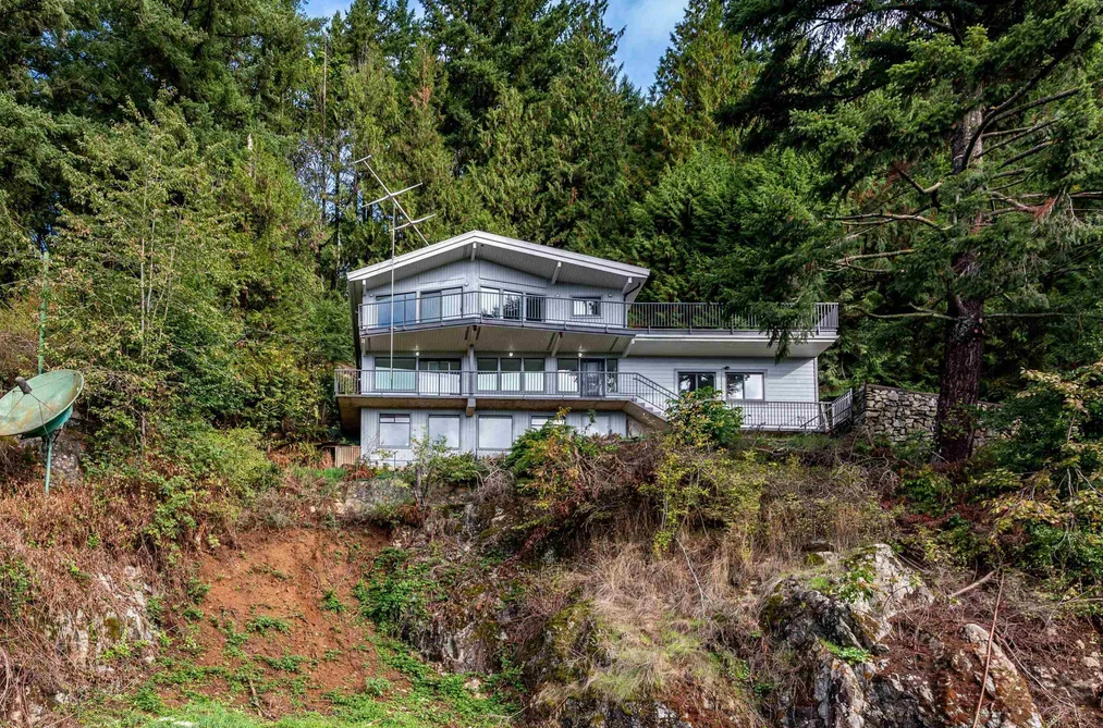 47005 YALE ROAD, Chilliwack BC V2P 2S6, Chilliwack BC — Residential for Sale - Photo 2